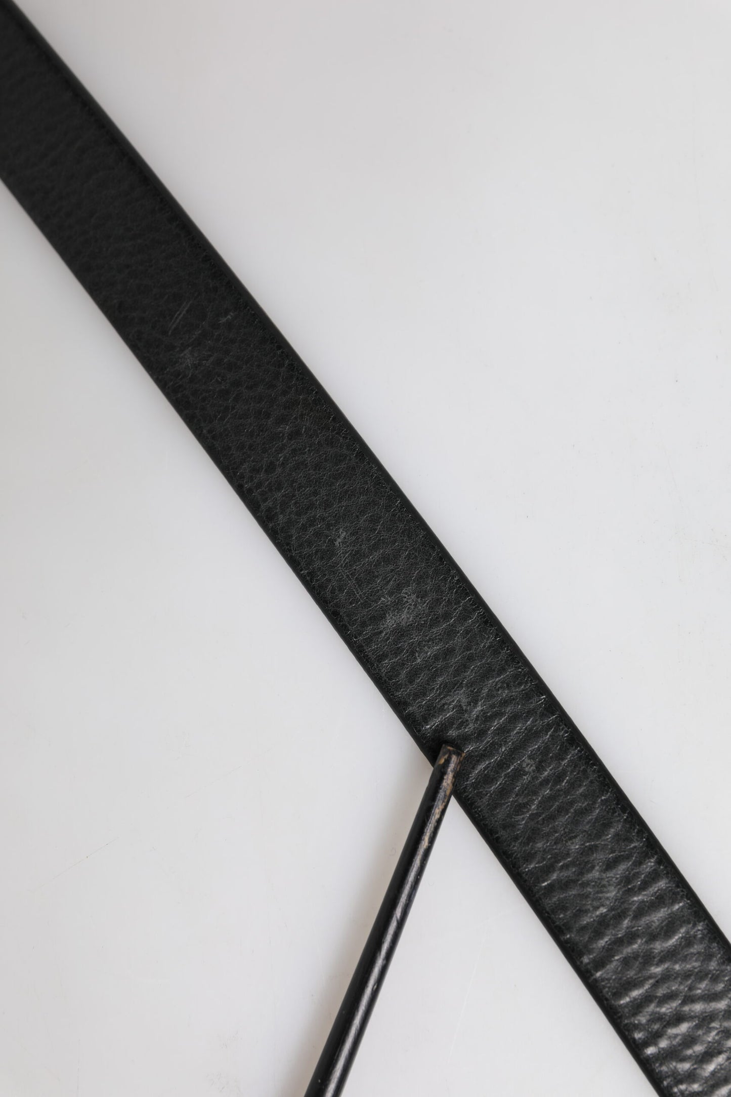 Black Leather Gold Metal Buckle Classic Belt