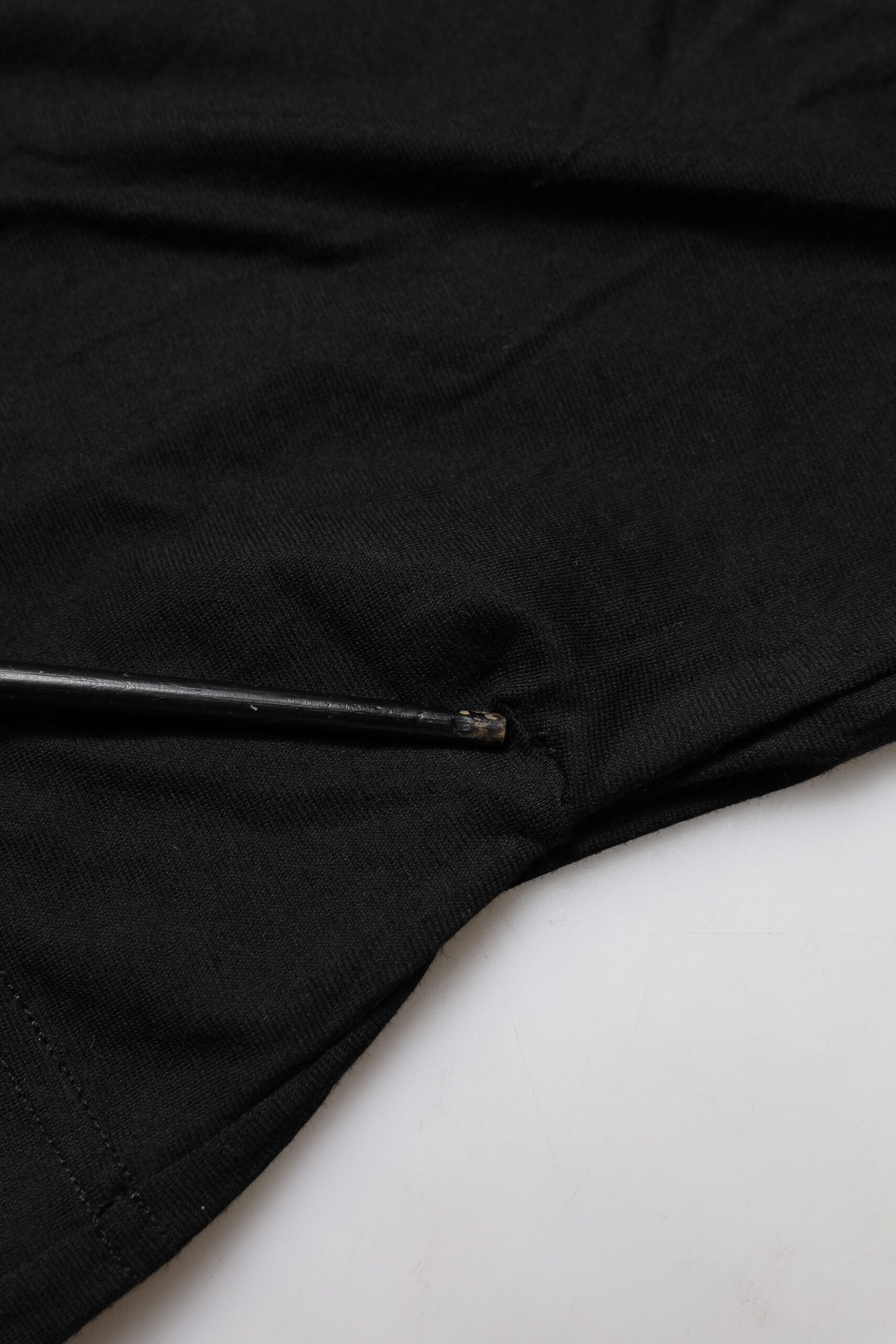 Black Cotton Short Sleeves Round Neck T-shirt